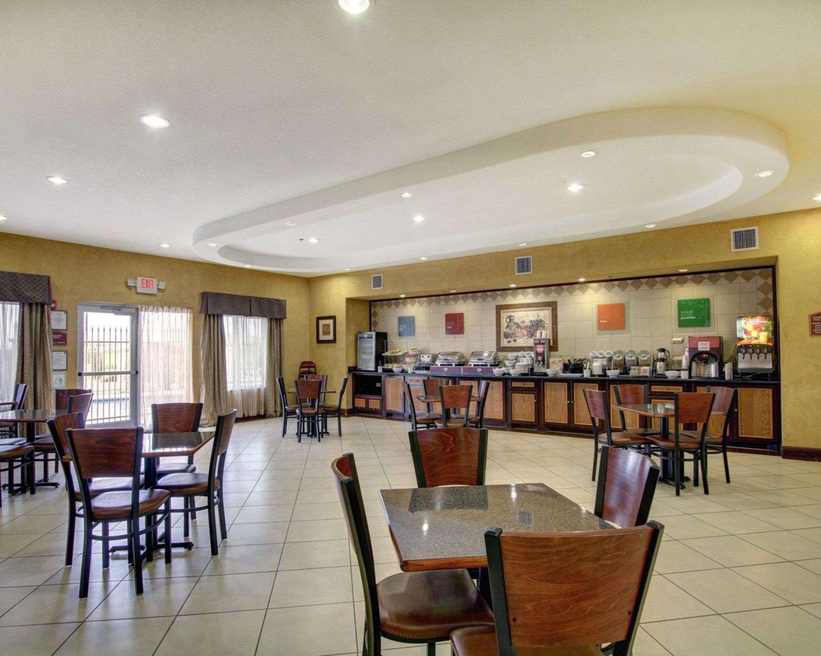 Comfort Inn & Suites Alvarado Exteriér fotografie